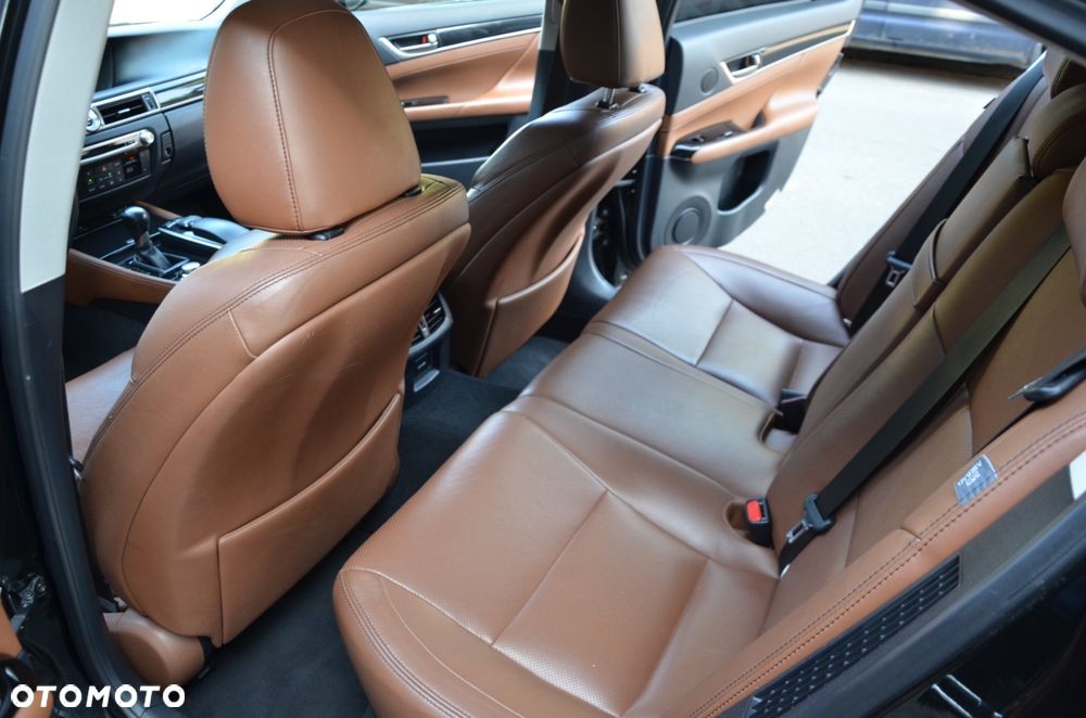Lexus GS 300h Elegance - 29