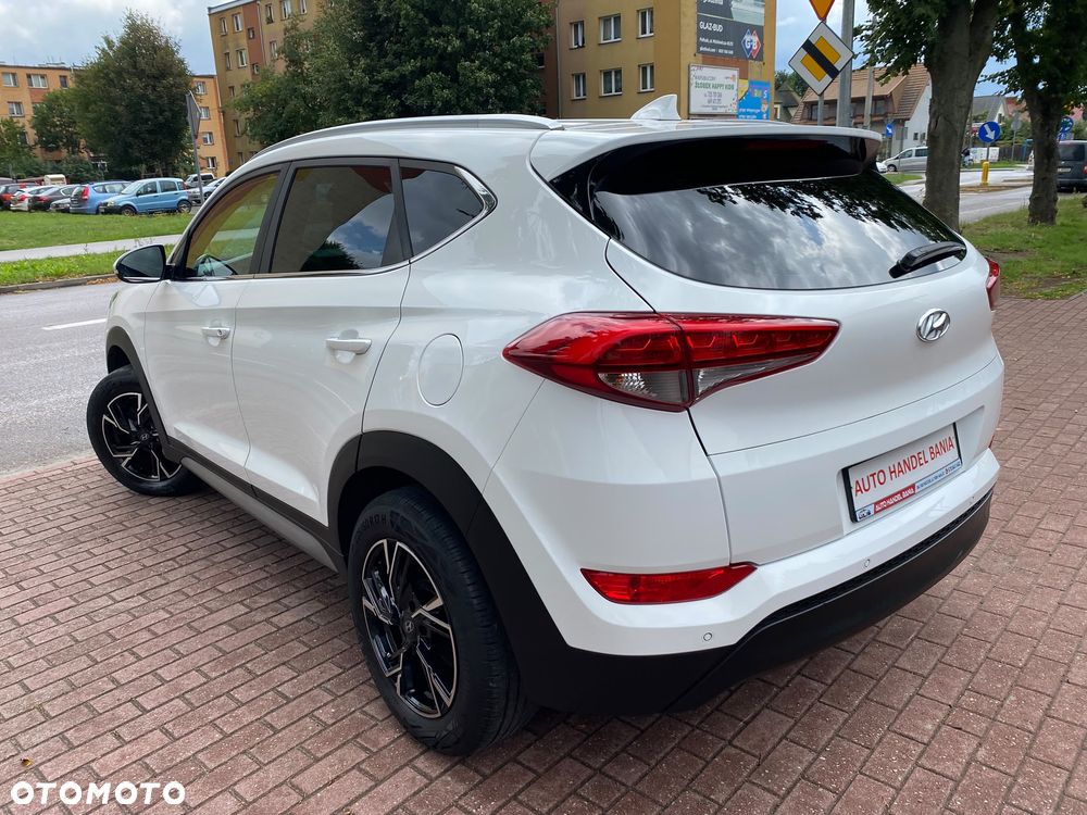 Hyundai Tucson 1.6 GDI BlueDrive Comfort 2WD - 19