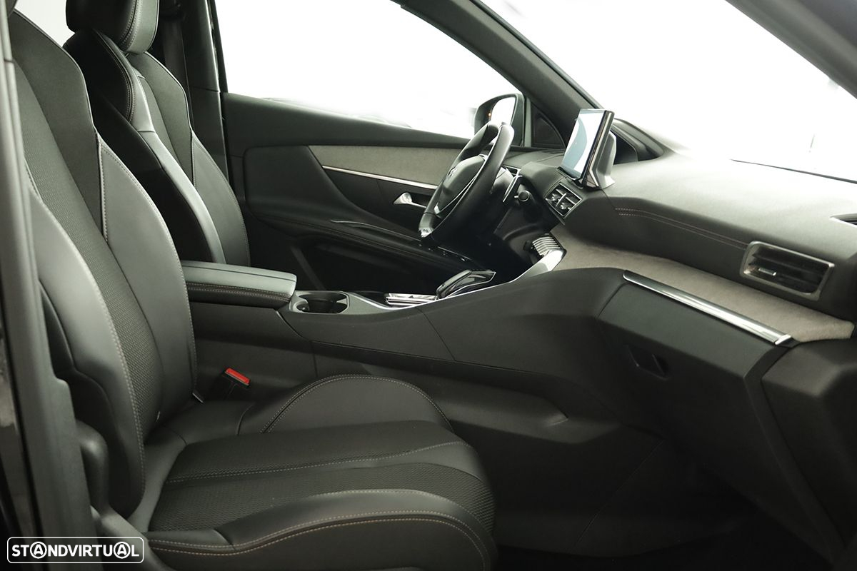 Peugeot 3008 1.2 PureTech GT EAT8 - 21