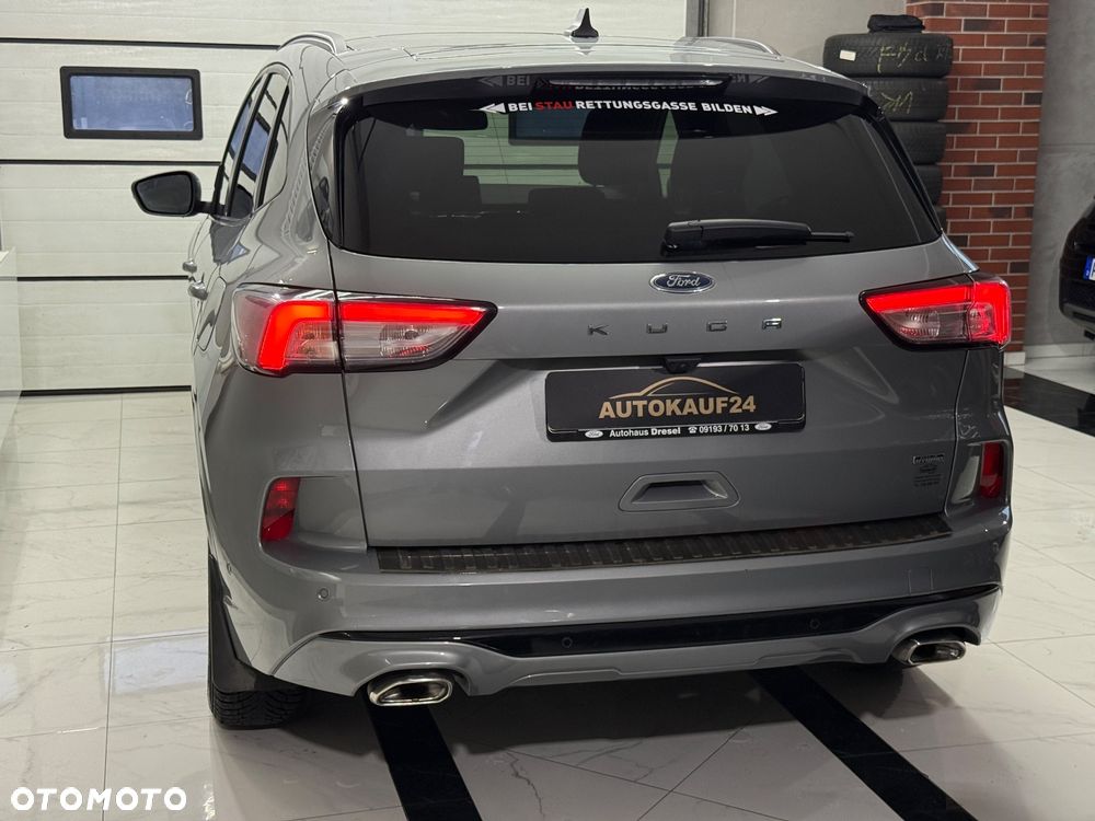 Ford Kuga 2.5 Duratec PHEV ST-LINE - 8