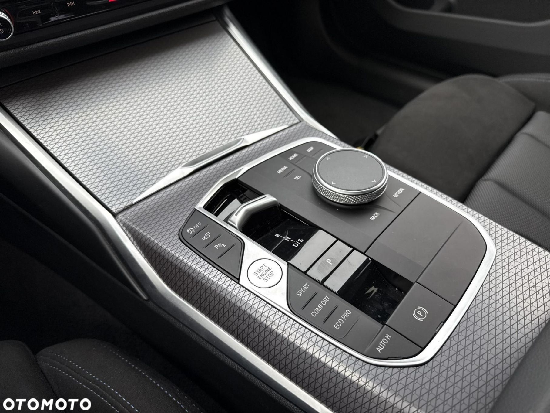 BMW Seria 3 - 16