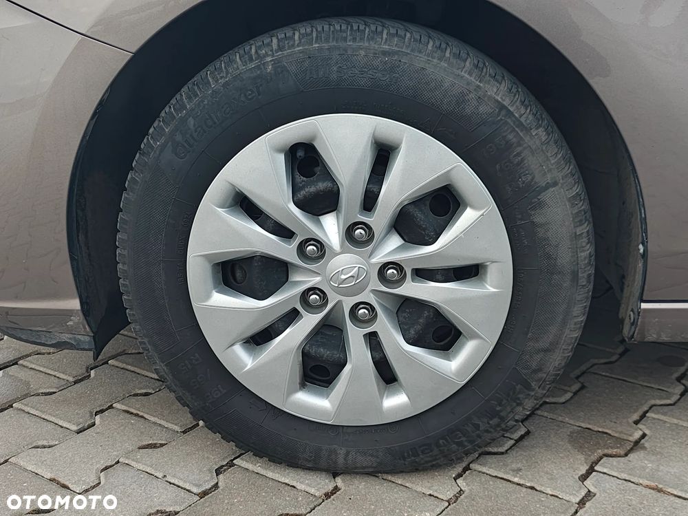 Hyundai i30 1.5 DPI Modern - 28