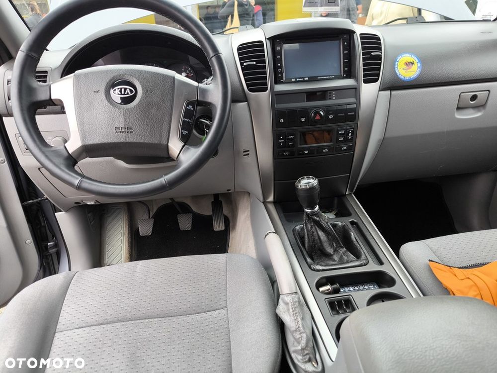 Kia Sorento - 7
