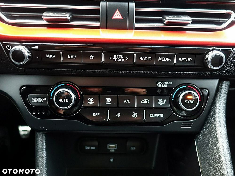 Kia Niro - 26