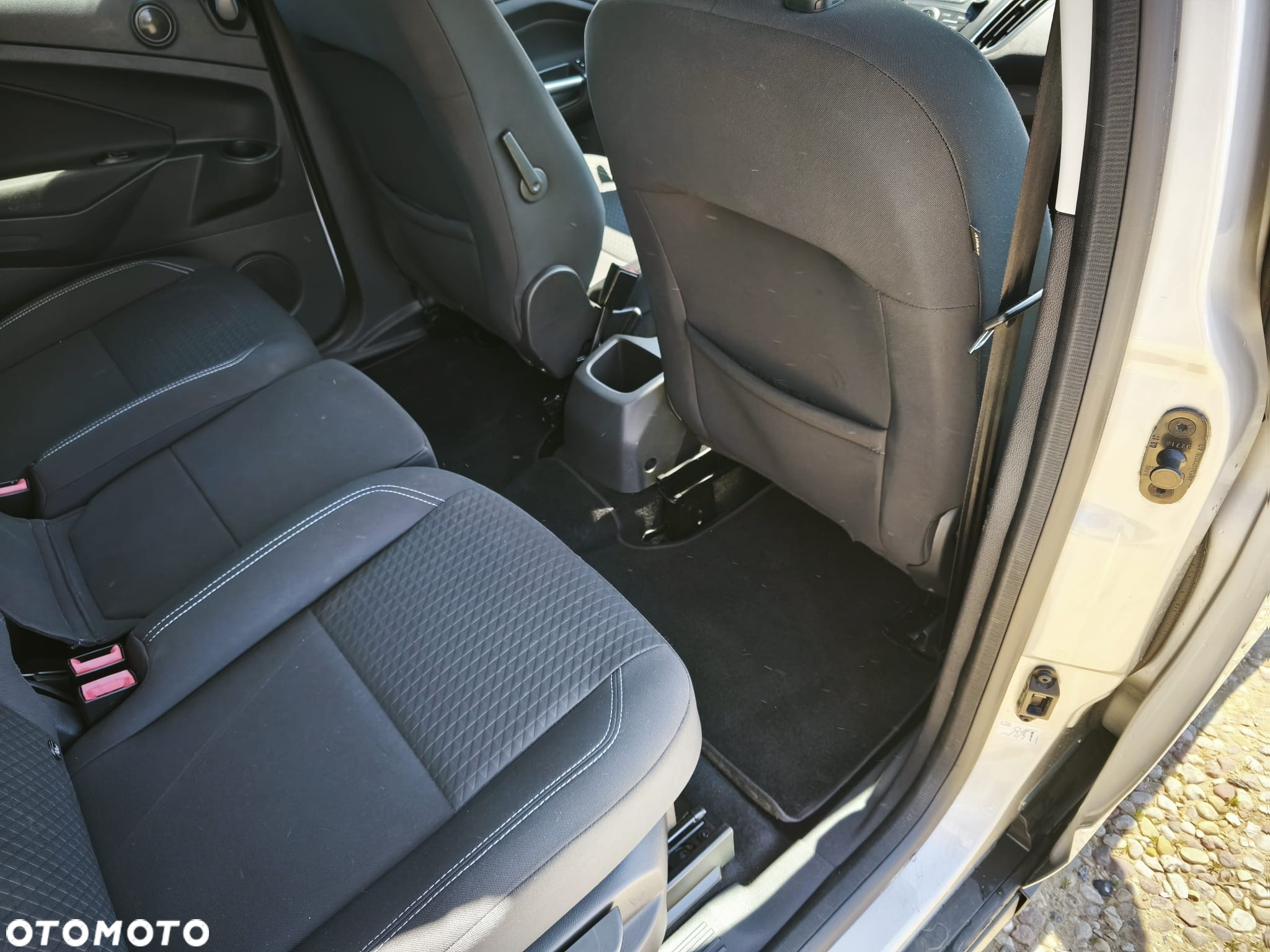 Ford Grand C-MAX 1.0 EcoBoost Start-Stopp-System Ambiente - 16