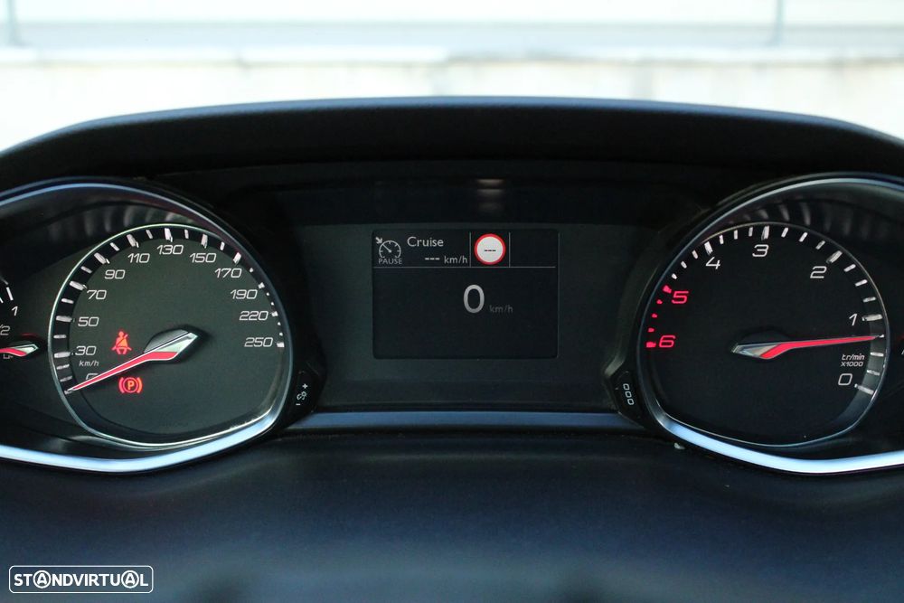 Peugeot 308 SW BlueHDi 130 Stop & Start Allure - 18