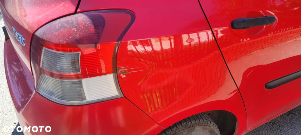 Toyota Yaris 1.0 Terra - 7