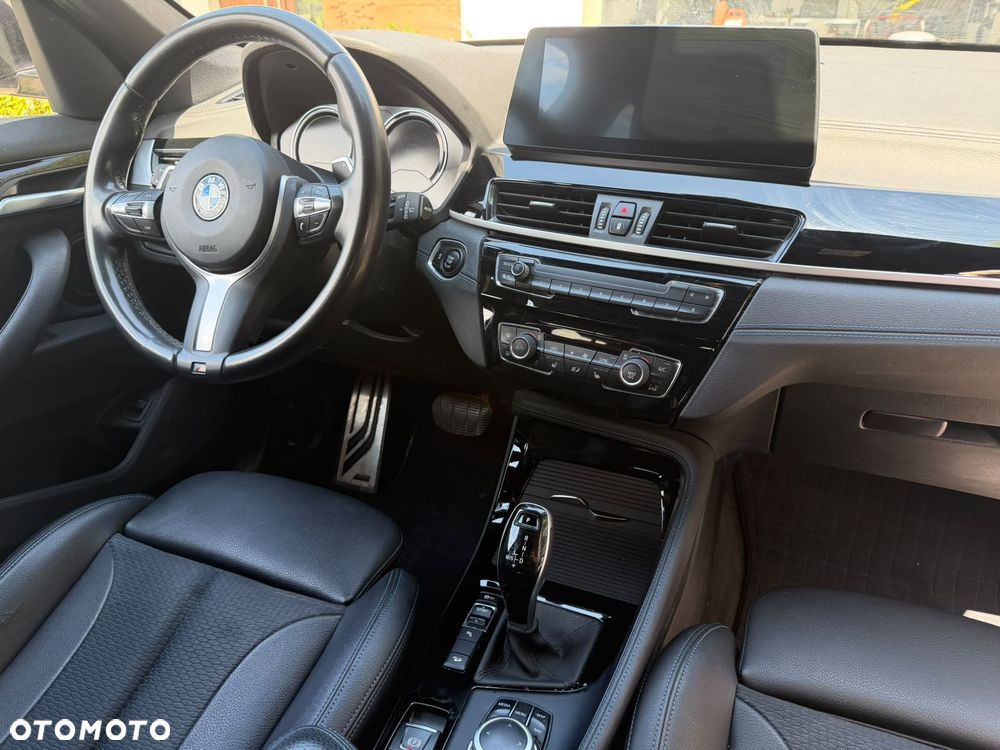 BMW X1 xDrive20i M Sport - 9