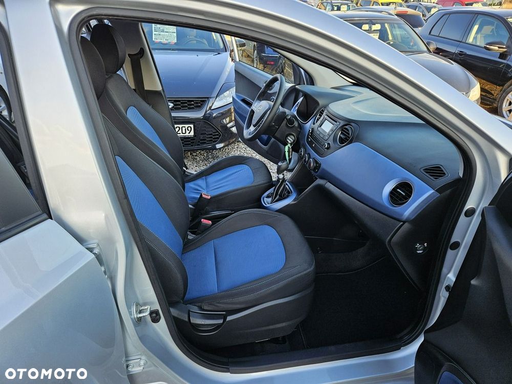 Hyundai i10 - 10