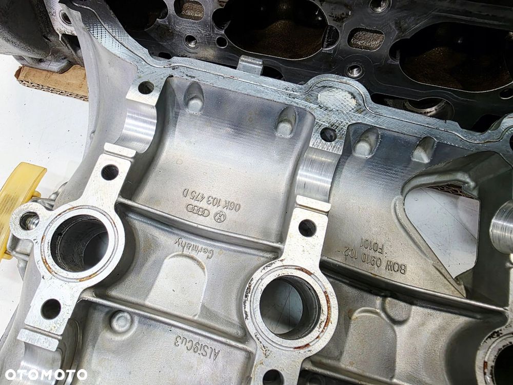 GŁOWICA Z NASADĄ AUDI VOLKSWAGEN SEAT SKODA 1.8 2.0 TFSI 06K403E 06K403E/G - 6