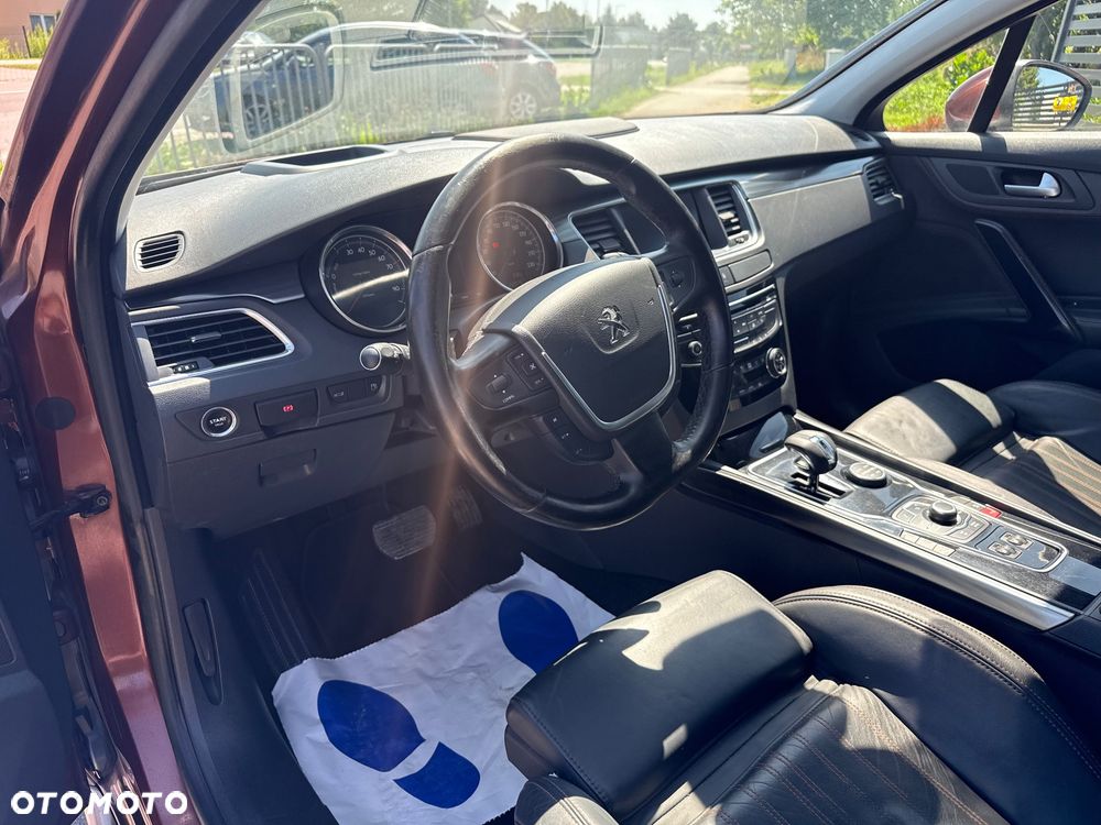Peugeot 508 RXH 2.0 HDi HYbrid4 - 17