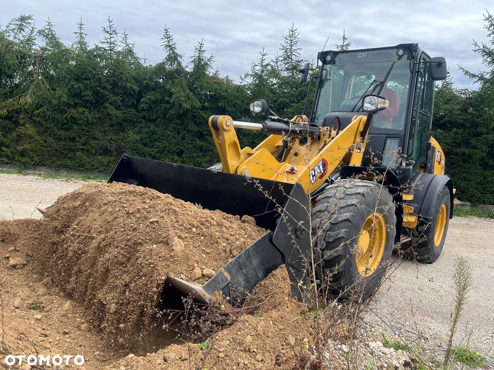 Caterpillar ŁADOWARKA CAT 908M 21r łyżka szczęka widły krokodyl 906 907 H przegubowa łamana Catepillar - 10