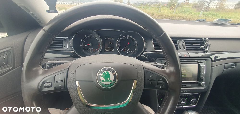 Skoda Superb 2.0 TSI L&K DSG - 11