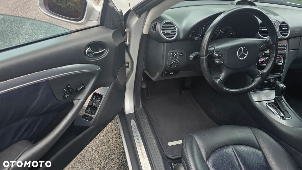 Mercedes-Benz CLK 320 Avantgarde - 11