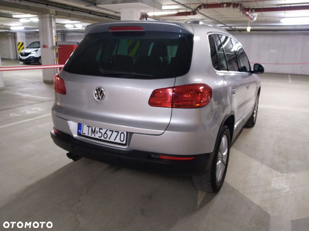 Volkswagen Tiguan - 11