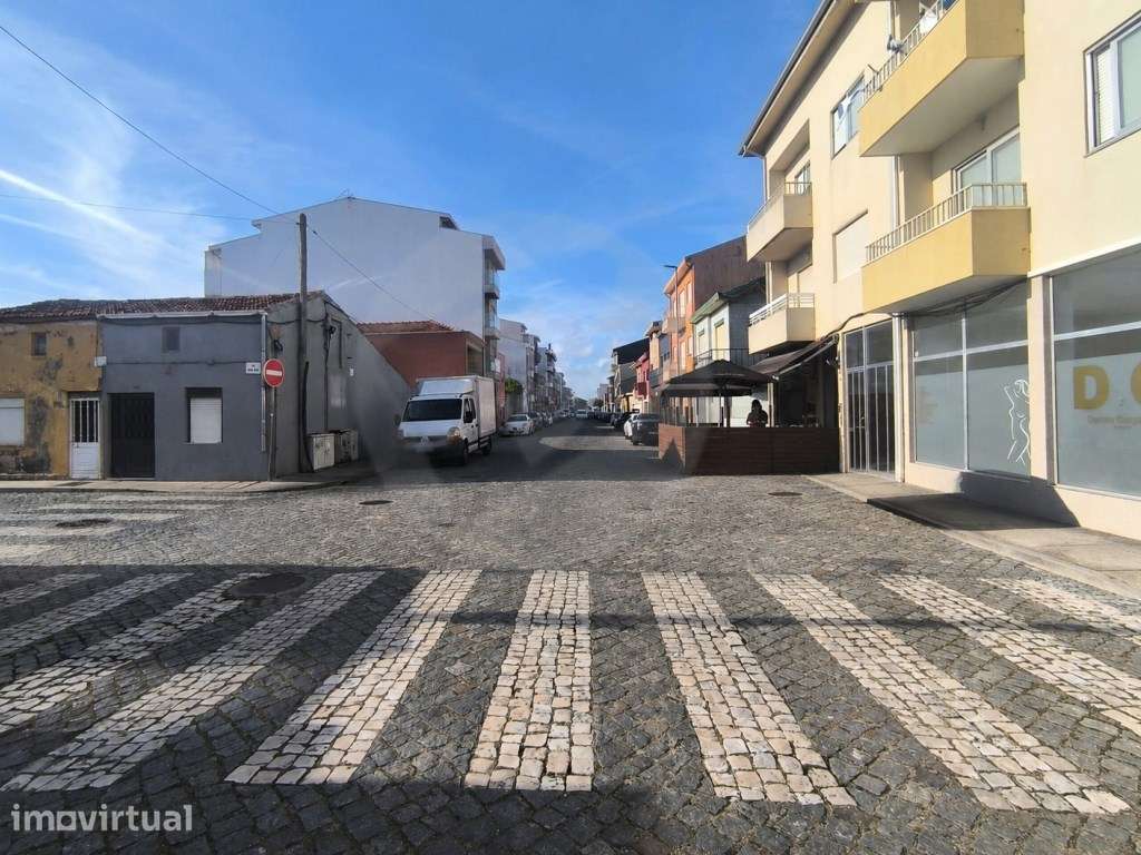 Loja com 90 m2 nas Caxinas em Vila do Conde - Grande imagem: 2/25