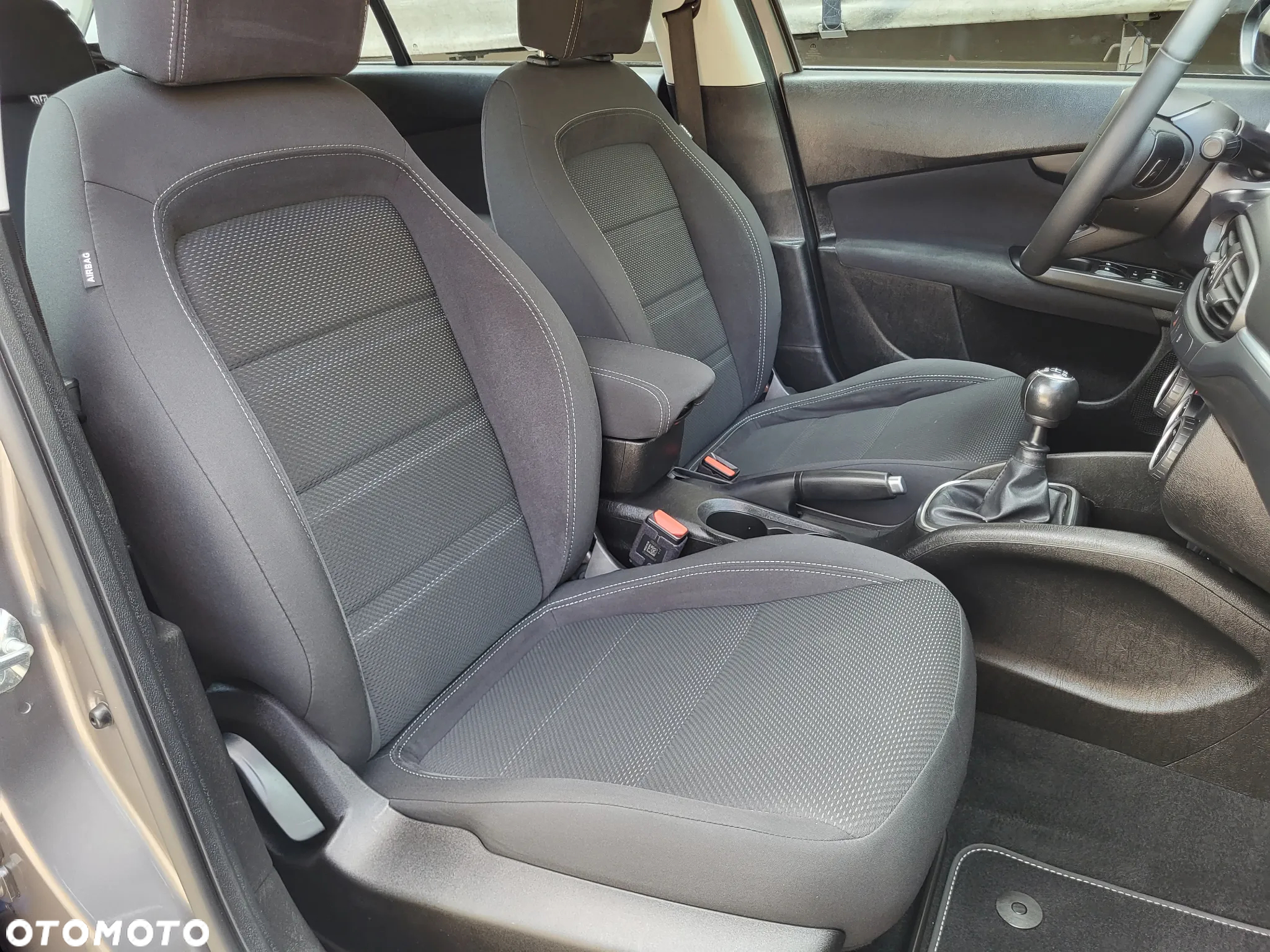 Fiat Tipo 1.4 T-Jet 16v Lounge - 33
