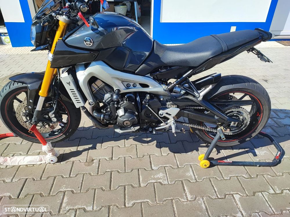 Yamaha MT-09 - 7