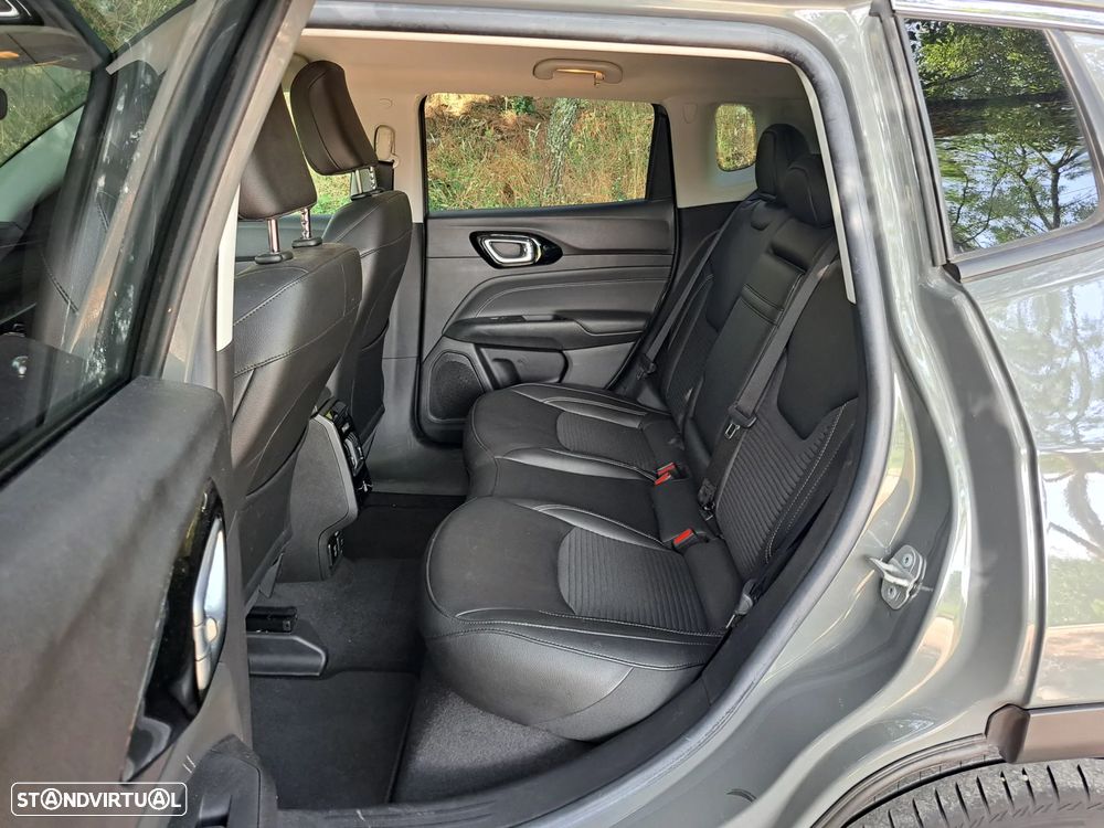 Jeep Compass 1.6 MultiJet 80º Aniversário - 30