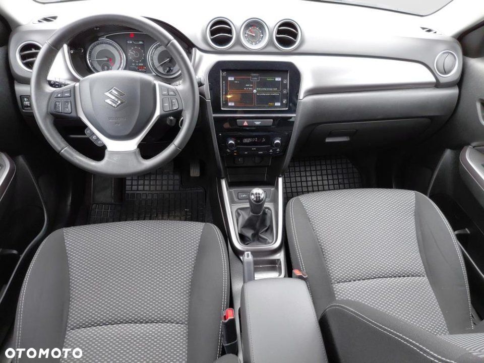 Suzuki Vitara - 13