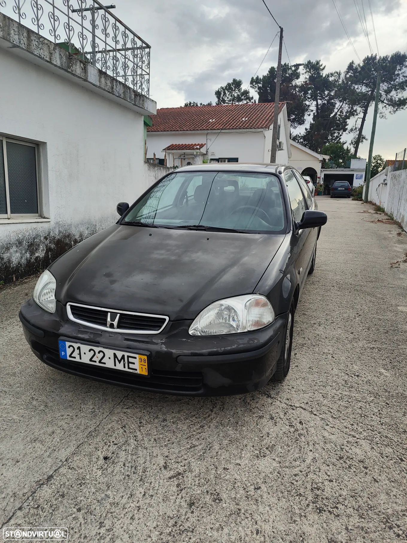 Honda Civic 1.5i LS - 1