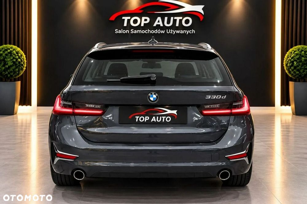 BMW Seria 3 330d Luxury Line - 6