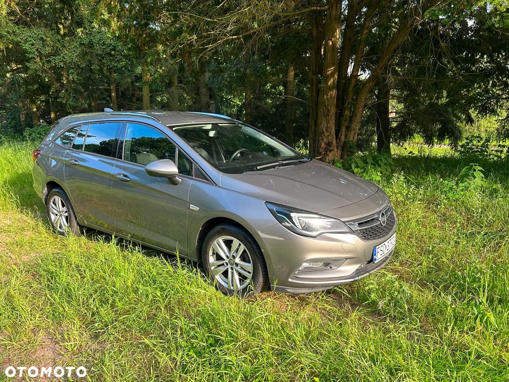 Opel Astra 1.6 D (CDTI) Selection - 2
