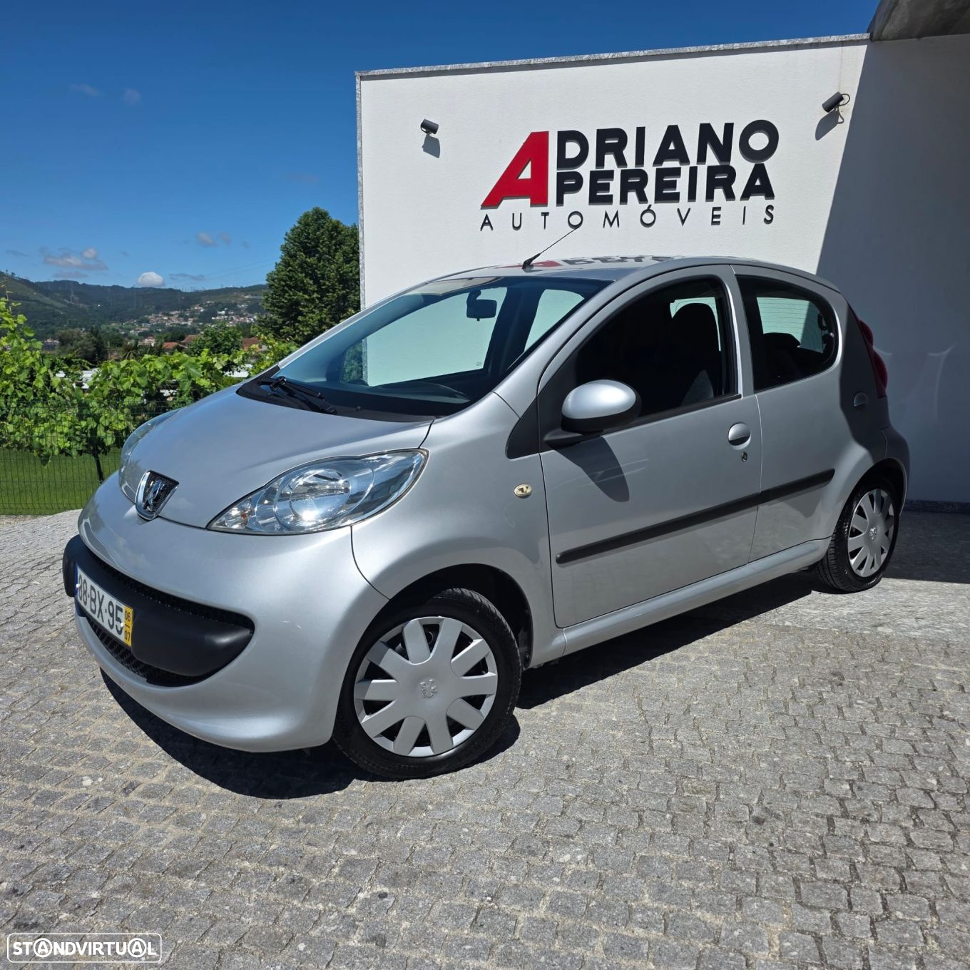 Peugeot 107 1.0 Trendy 2 Tronic - 13