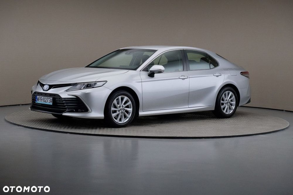 Toyota Camry 2.5 Hybrid Comfort CVT - 1