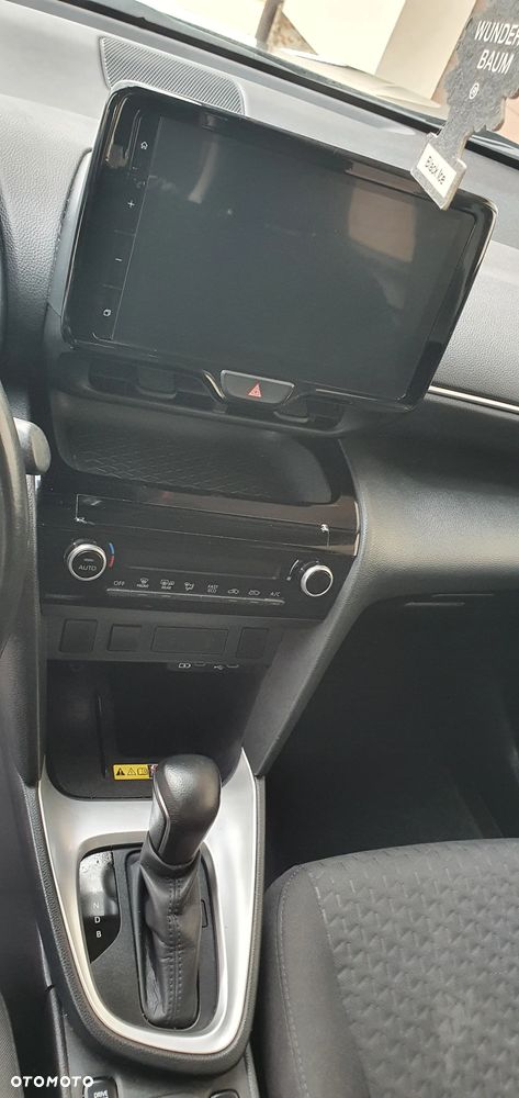 Toyota Yaris Cross - 15