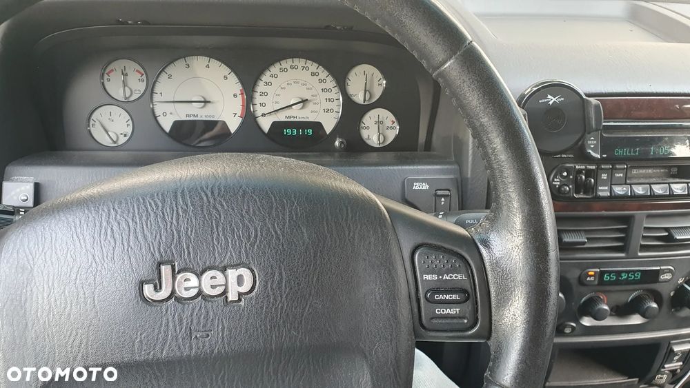 Jeep Grand Cherokee 4.7 Limited - 14