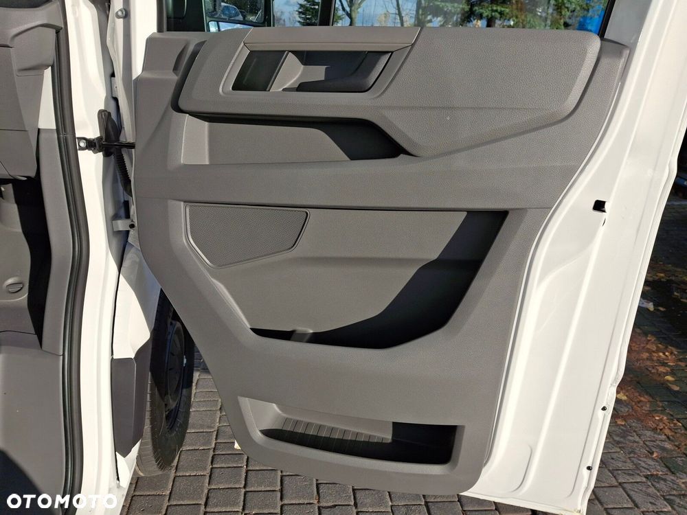 Volkswagen Crafter - 28