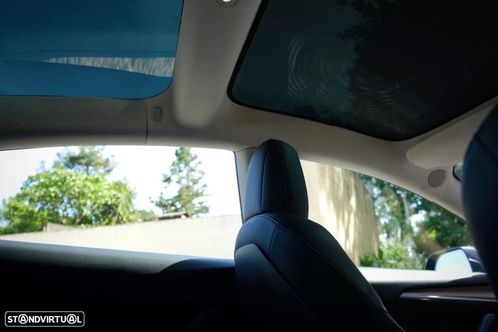 Tesla Model 3 Long Range Tração Integral - 31