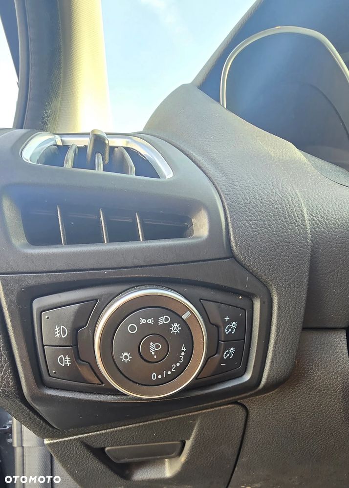 Ford Focus 1.0 EcoBoost Titanium ASS - 22