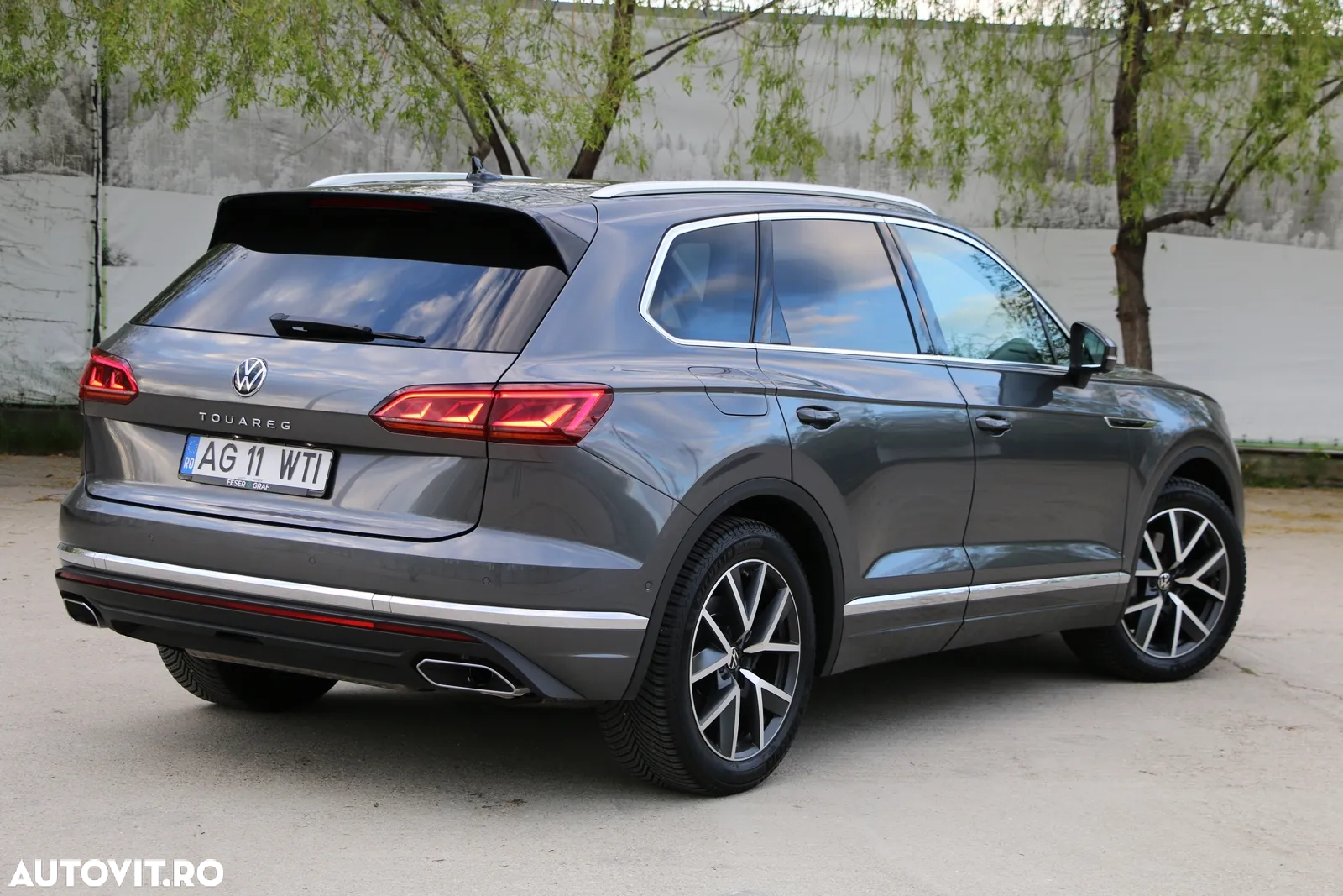 Volkswagen Touareg - 6