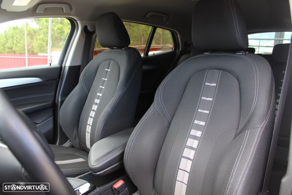 BMW X2 18 d sDrive Auto Advantage - 9
