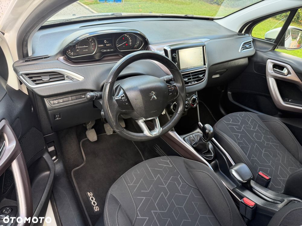 Peugeot 2008 - 23