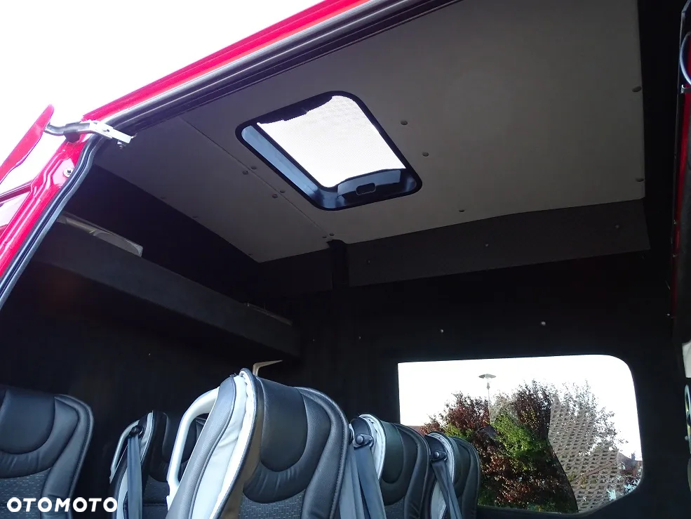 Iveco Daily 35S18 3.0 180 L4H3 Brygadówka DOKA 9 Osób BRUTTO!! UNIKAT!! JEDYNY TAKI!! JAK NOWY!! - 26