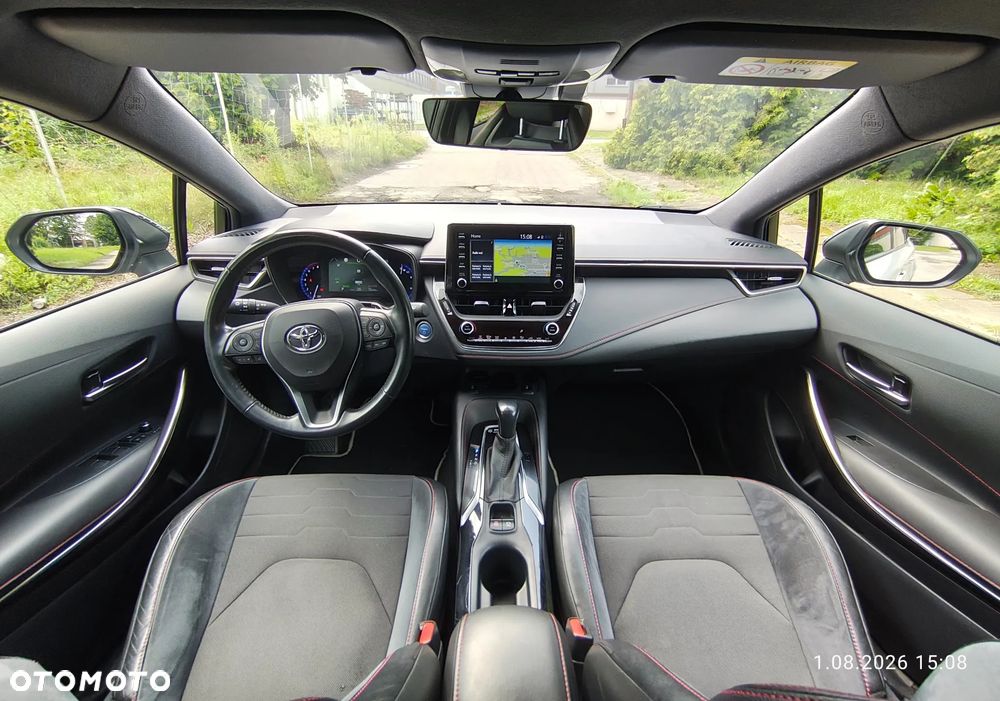 Toyota Corolla 2.0 Hybrid Executive - 19