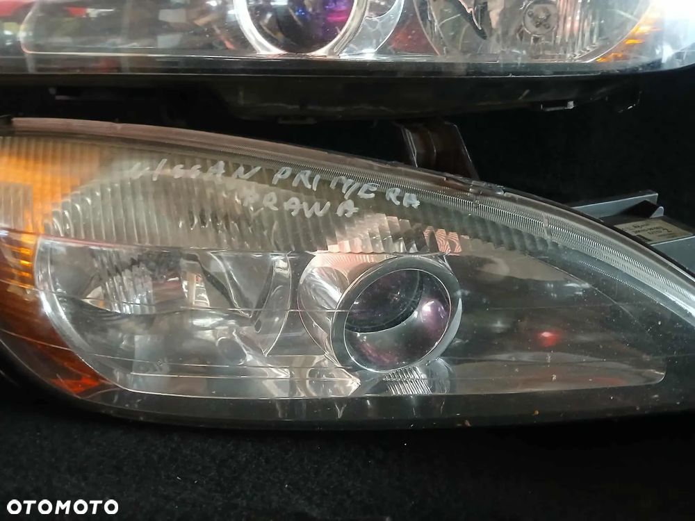 Nissan Primera lampa przednia lewa, prawa - 2