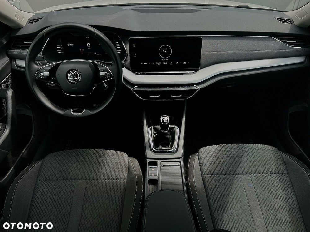 Skoda Octavia 1.5 TSI ACT Style - 24