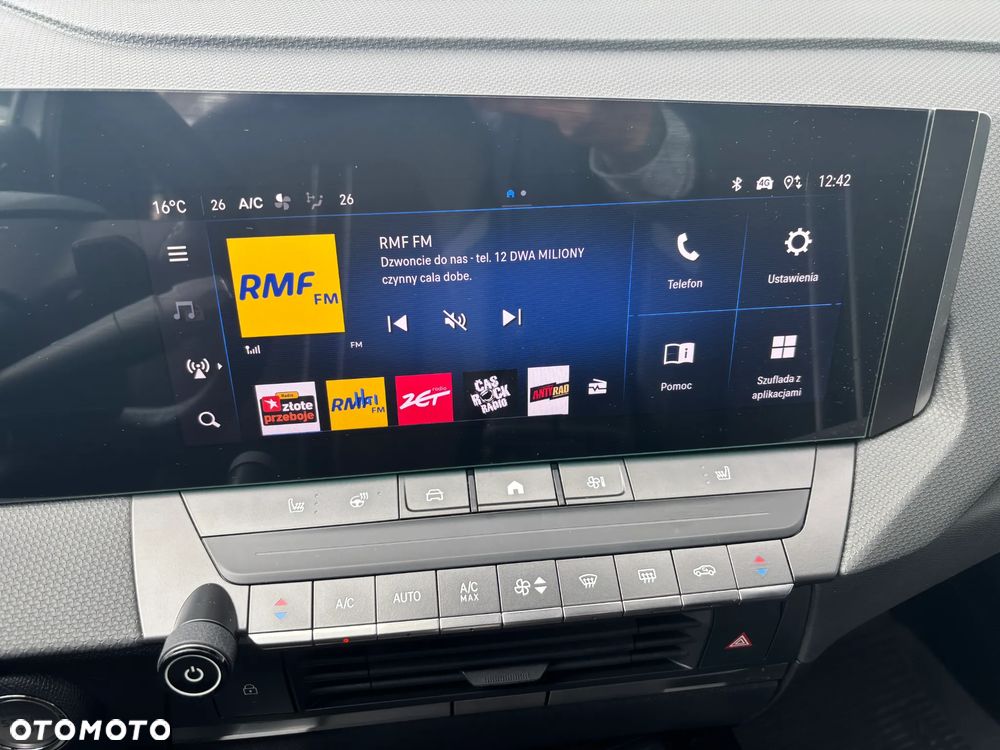 Opel Astra 1.2 T GS S&S - 13