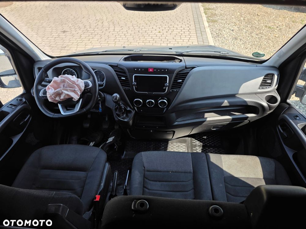 Iveco 35S18 - 8