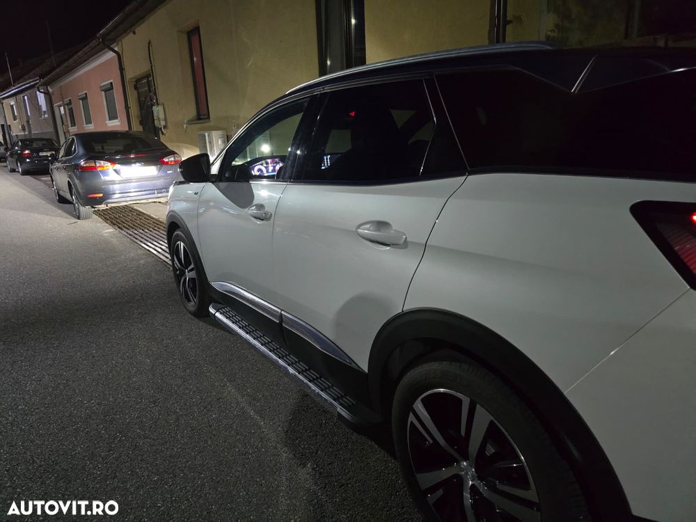 Peugeot 3008 1.2 PureTech 130 EAT8 GT - 23