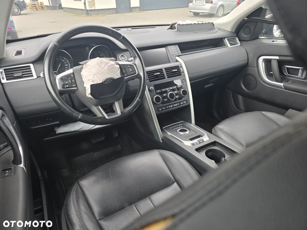 Land Rover Discovery Sport TD4 HSE Luxury - 11