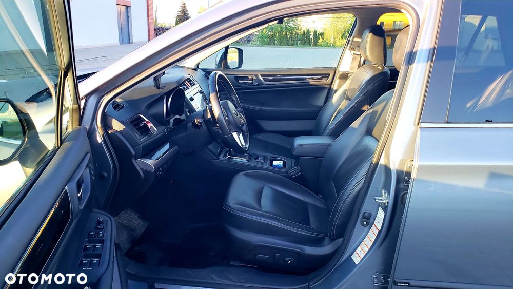 Subaru Outback 2.0D Exclusive Lineartronic - 18