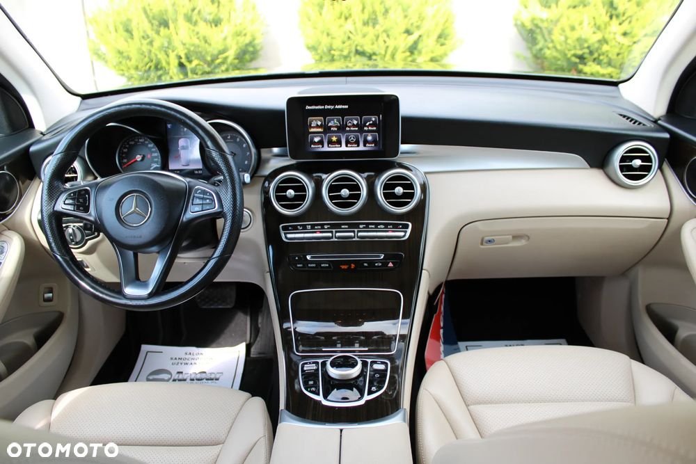Mercedes-Benz GLC 300 4Matic 9G-TRONIC - 23
