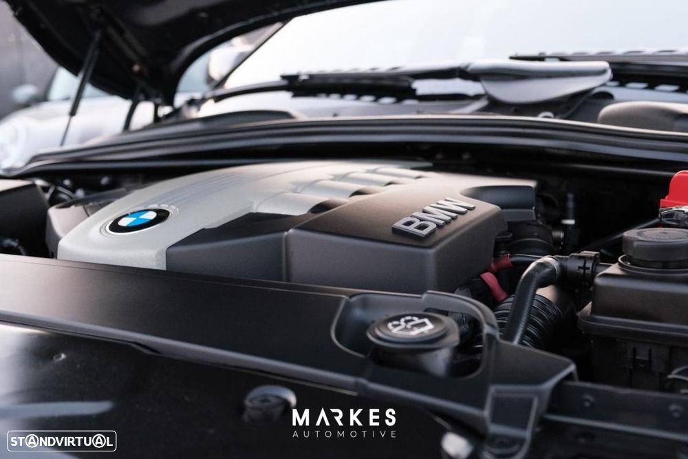 BMW 520 d Executive - 30