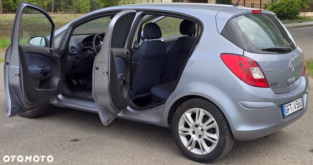Opel Corsa 1.4 16V Edition - 13