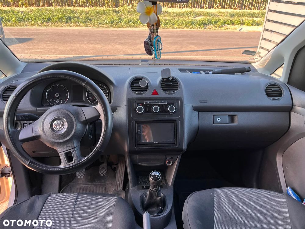Volkswagen Caddy - 6